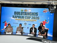 Antusiasme tinggi mewarnai Kejuaraan Bulutangkis Piala Kapolri 2026, tempat 591 atlet berlaga untuk mengukir prestasi dan berkontribusi pada pengembangan bulutangkis nasional.