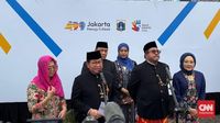 Ilustrasi Jembatan Gembok Cinta yang diusulkan dibangun di atas Sungai Cideng, Kuningan, Jakarta. Proyek ini diharapkan menjadi ikon baru namun memicu perdebatan publik mengenai prioritas pembangunan ibu kota.