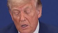 Mantan Presiden AS Donald Trump (kiri) dan Presiden China Xi Jinping (kanan) saat pertemuan sebelumnya. Kedua pemimpin dikabarkan akan kembali bertemu di AS pada September untuk membahas isu kecerdasan buatan.