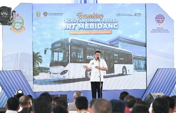 Gubernur Bobby Nasution meresmikan pengoperasian BRT Mebidang, menandai langkah maju dalam integrasi transportasi publik Medan-Binjai-Deliserdang dengan dua unit bus listrik sebagai uji coba awal.