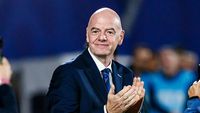 Presiden FIFA, Gianni Infantino, menghadapi desakan kuat untuk melarangnya mencalonkan diri kembali pada pemilihan presiden tahun depan.