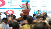 Wamendagri Bima Arya menegaskan pentingnya penguatan kapasitas DPRD dalam pengawasan APBD untuk pembangunan daerah yang lebih efektif dan berdampak.