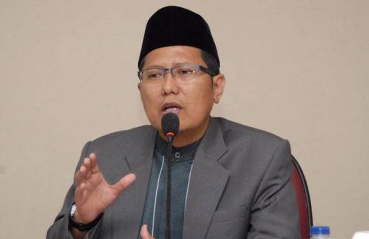Sejumlah pejabat terjaring operasi tangkap tangan (OTT) oleh aparat penegak hukum dalam kasus dugaan korupsi, sebuah fenomena yang menurut MUI mencerminkan kegagalan efek jera sistem pemberantasan korupsi.