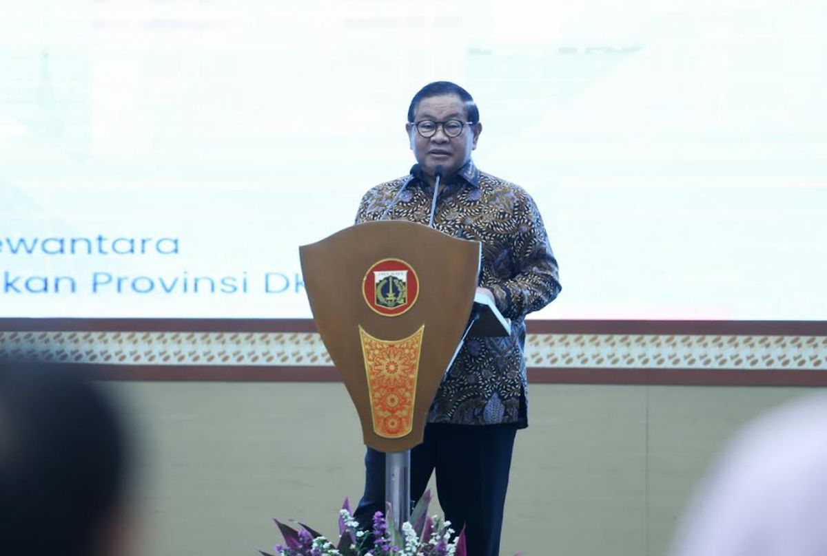 Gubernur DKI Jakarta Pramono Anung saat memberikan arahan mengenai pentingnya edukasi pilah sampah kepada anak usia dini.