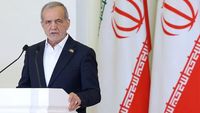 Presiden Iran Masoud Pezeshkian menghadapi tantangan berat dalam memimpin negara yang sedang bergulat dengan dampak sanksi ekonomi AS dan krisis domestik.