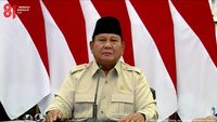 Menteri Pertahanan Prabowo Subianto saat menyampaikan komitmen pemerintah terkait penanggulangan bencana dan pentingnya pemberantasan korupsi untuk kesiapsiagaan nasional.
