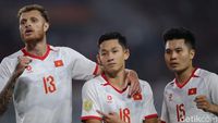Pemain Timnas Indonesia menunjukkan raut kekecewaan usai pertandingan krusial melawan Vietnam di babak penyisihan Grup A Piala AFF 2026, yang berakhir dengan kekalahan 0-3.