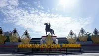 Keluarga Alumni Unsoed menyuarakan tuntutan audit penerimaan mahasiswa baru setelah penangkapan Rektor Akhmad Sodiq oleh KPK atas dugaan korupsi.