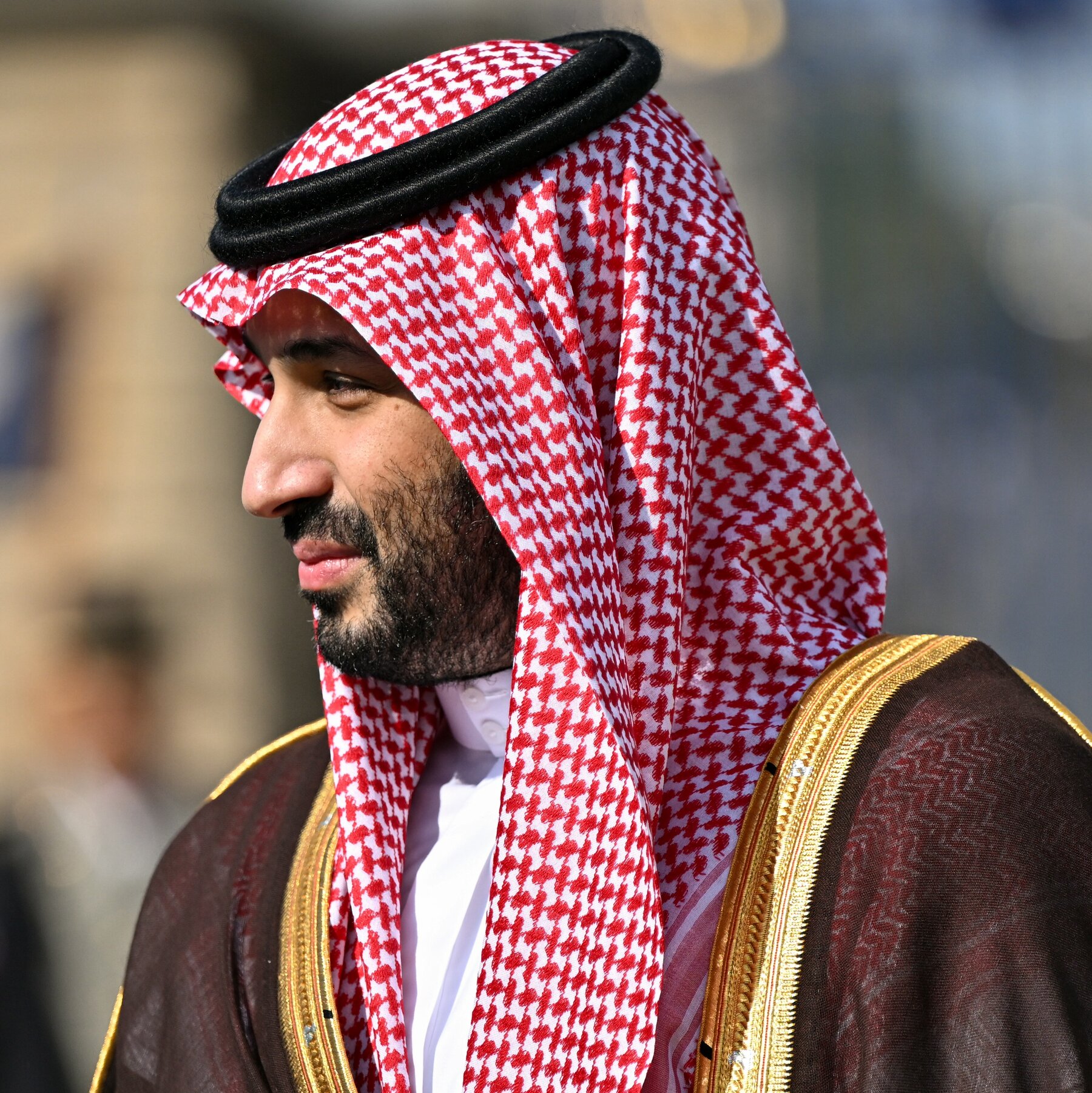 Putra Mahkota Arab Saudi Mohammed bin Salman (kanan) saat bertemu dengan pejabat militer Amerika Serikat membahas keamanan regional di Riyadh.