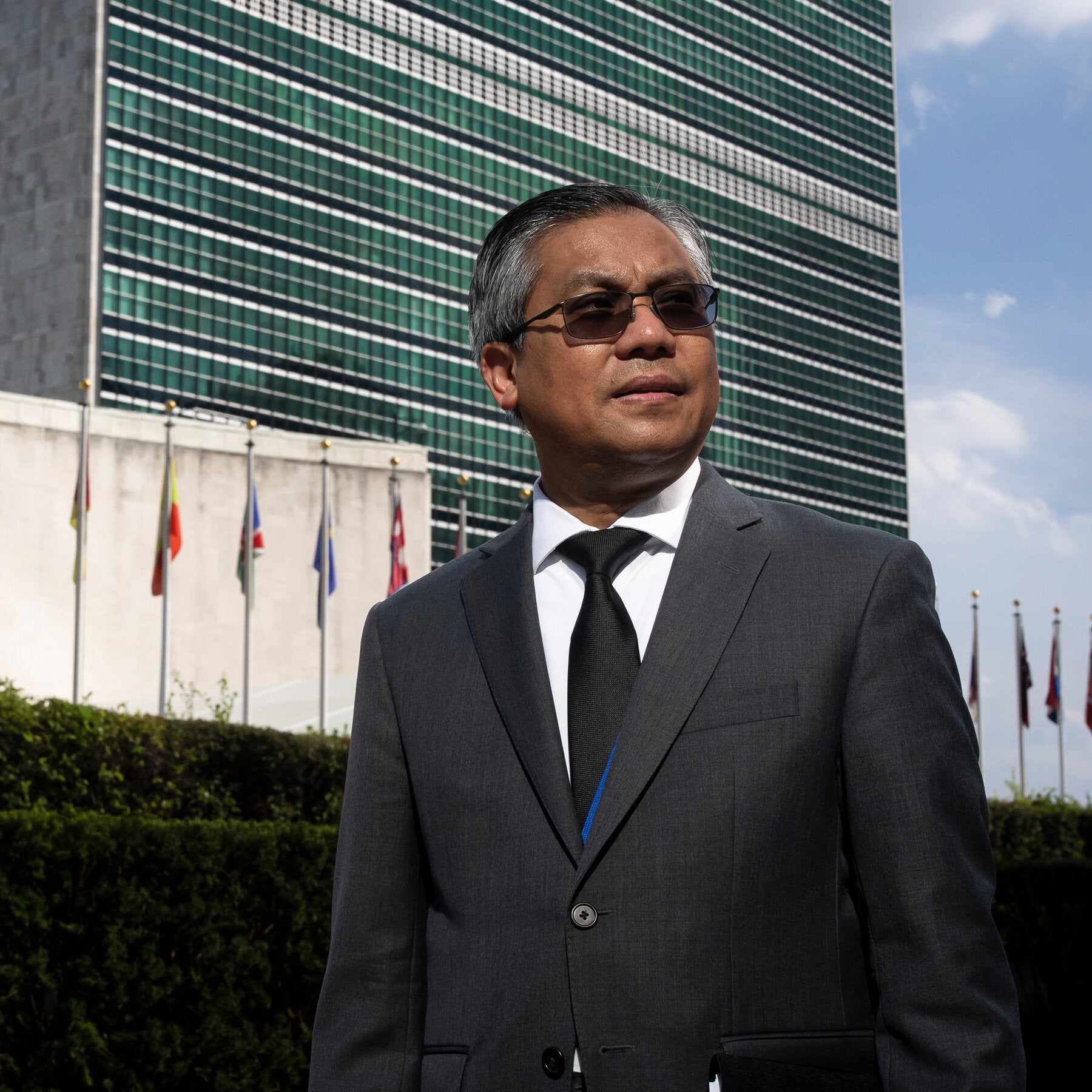 U Kyaw Moe Tun, Duta Besar Myanmar di PBB, hadir namun menjaga profil rendah, mencerminkan dilema diplomatik global terkait krisis politik negaranya.