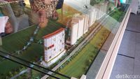 Direktur Utama PT Adhi Karya Tbk, Moeharmein Zein Chaniago, saat menyampaikan paparan mengenai proyek LRT City dan kendala yang dihadapi dalam salah satu forum diskusi ekonomi.