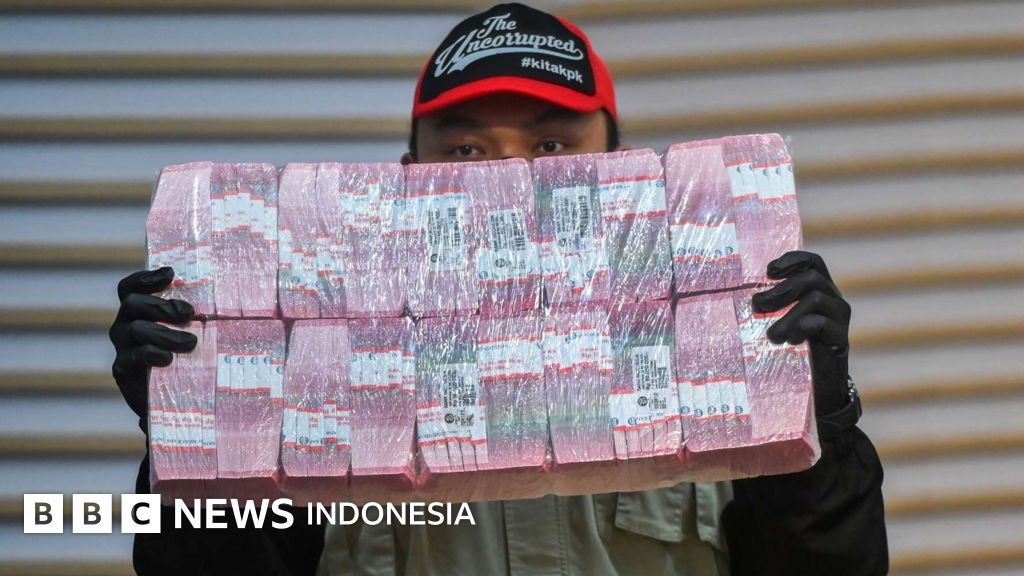 Barang bukti uang tunai senilai Rp106,3 miliar yang disita Komisi Pemberantasan Korupsi (KPK) dalam operasi tangkap tangan (OTT) terkait dugaan korupsi pengurusan HGB di Kementerian ATR/BPN.
