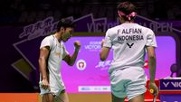 Ganda putra Fajar Alfian (kiri) dan Muhammad Shohibul Fikri (kanan) saat beraksi di lapangan, membawa asa Indonesia di Asian Games 2026.