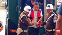 Mantan Jaksa Agung Muda, Febrie Adriansyah, menjadi sorotan publik menyusul komitmennya untuk kooperatif dalam penyidikan kasus korupsi dan TPPU oleh Kejaksaan Agung.