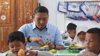 Sudaryono, Pimpinan Badan Gizi Nasional (BGN), saat memberikan keterangan pers mengenai syarat implementasi Program Makan Bergizi Gratis (MBG) di sekolah negeri.
