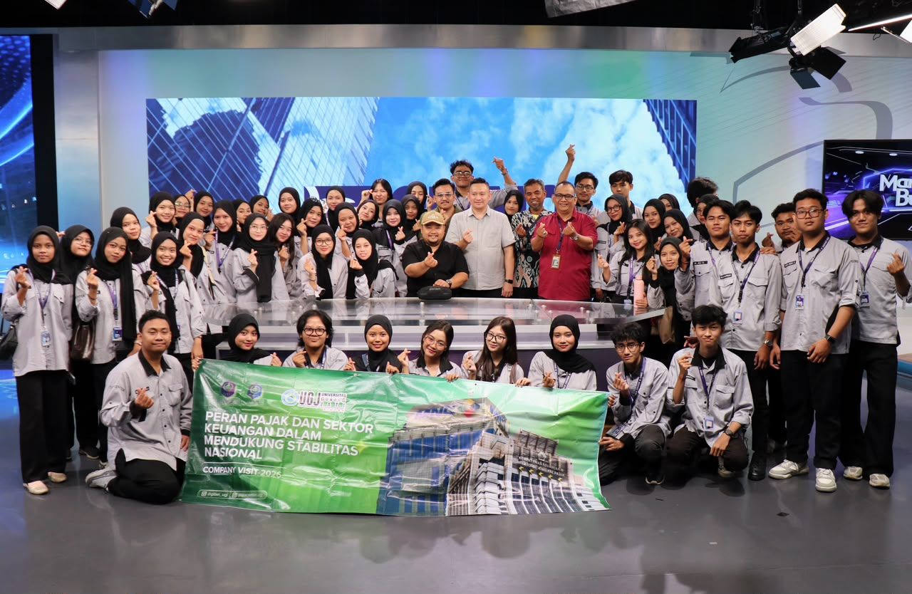 Lebih dari 50 mahasiswa Universitas Swadaya Gunung Jati Cirebon antusias mengikuti sesi edukasi pasar modal yang diselenggarakan MNC Sekuritas di iNews Tower, Jakarta pada 15 September 2023.