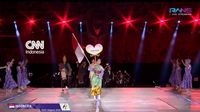 Atlet Indonesia menampilkan keindahan budaya Bali dan Batak pada seremoni pembukaan Asian Games 2026 di Stadion Mizuho Park Athletic.