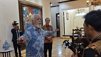 Perdana Menteri Timor Leste, Xanana Gusmão, saat berkunjung ke Indonesia dalam sebuah pertemuan bilateral.
