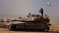 Tentara Israel melakukan persiapan militer di dekat perbatasan Jalur Gaza di tengah laporan rencana serangan darat.
