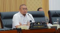 Wakil Ketua Komisi VI DPR RI Andre Rosiade berbicara tentang pengawasan impor kereta dan percepatan pembangunan infrastruktur KAI.