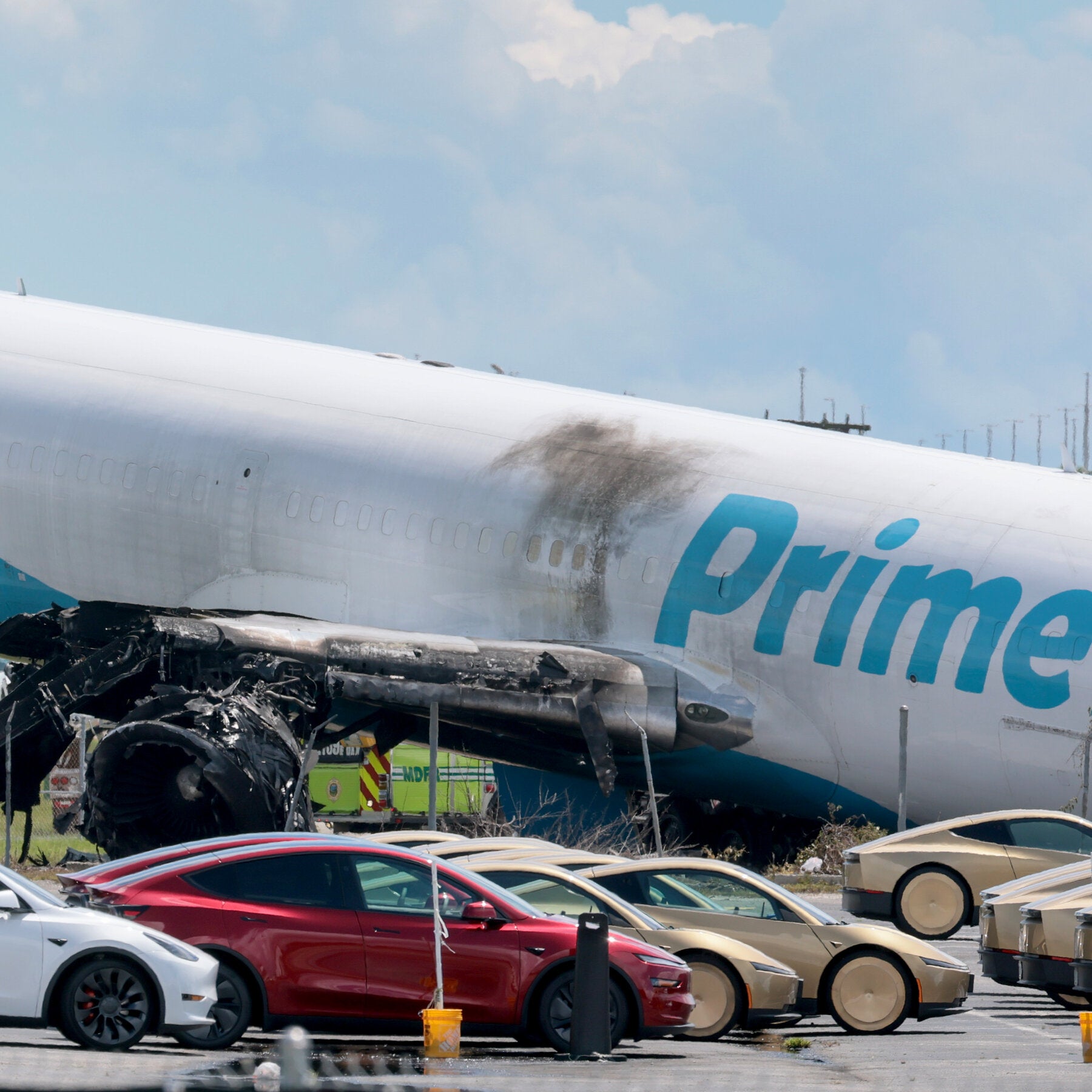 Ilustrasi jet kargo serupa milik Amazon yang terlibat dalam insiden pendaratan kritis, memicu investigasi federal.
