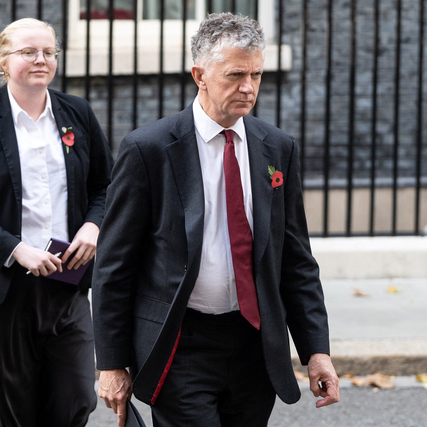 Jonathan Powell, Penasihat Keamanan Nasional Inggris, dalam sebuah pertemuan. Kunjungannya ke Israel pekan lalu menjadi fokus perhatian terkait masa depan konsulat Inggris di Yerusalem.
