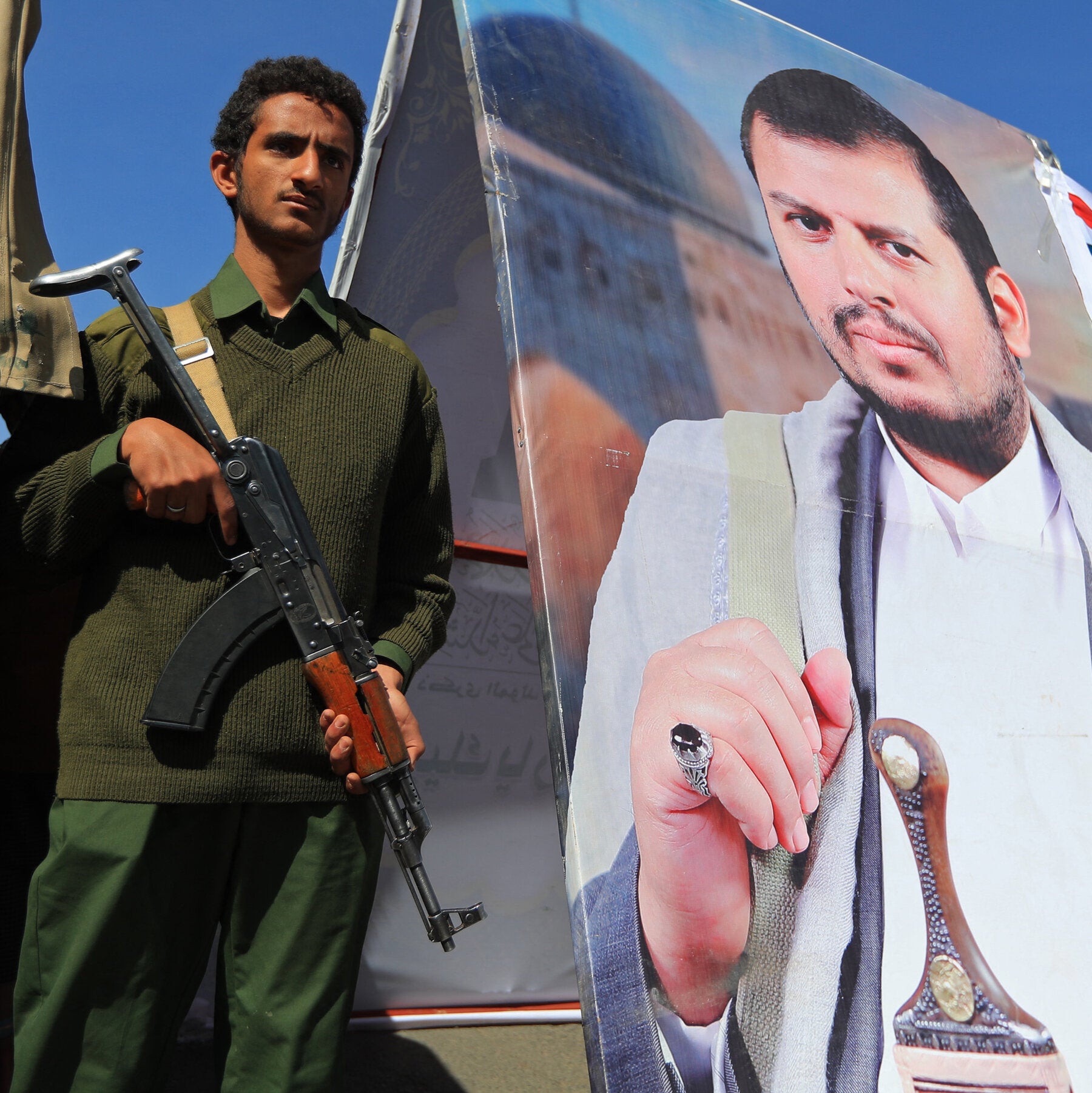 Tiga Tewas, Puluhan Terluka dalam Serangan Bandara Saudi, Houthi Klaim Bertanggung Jawab