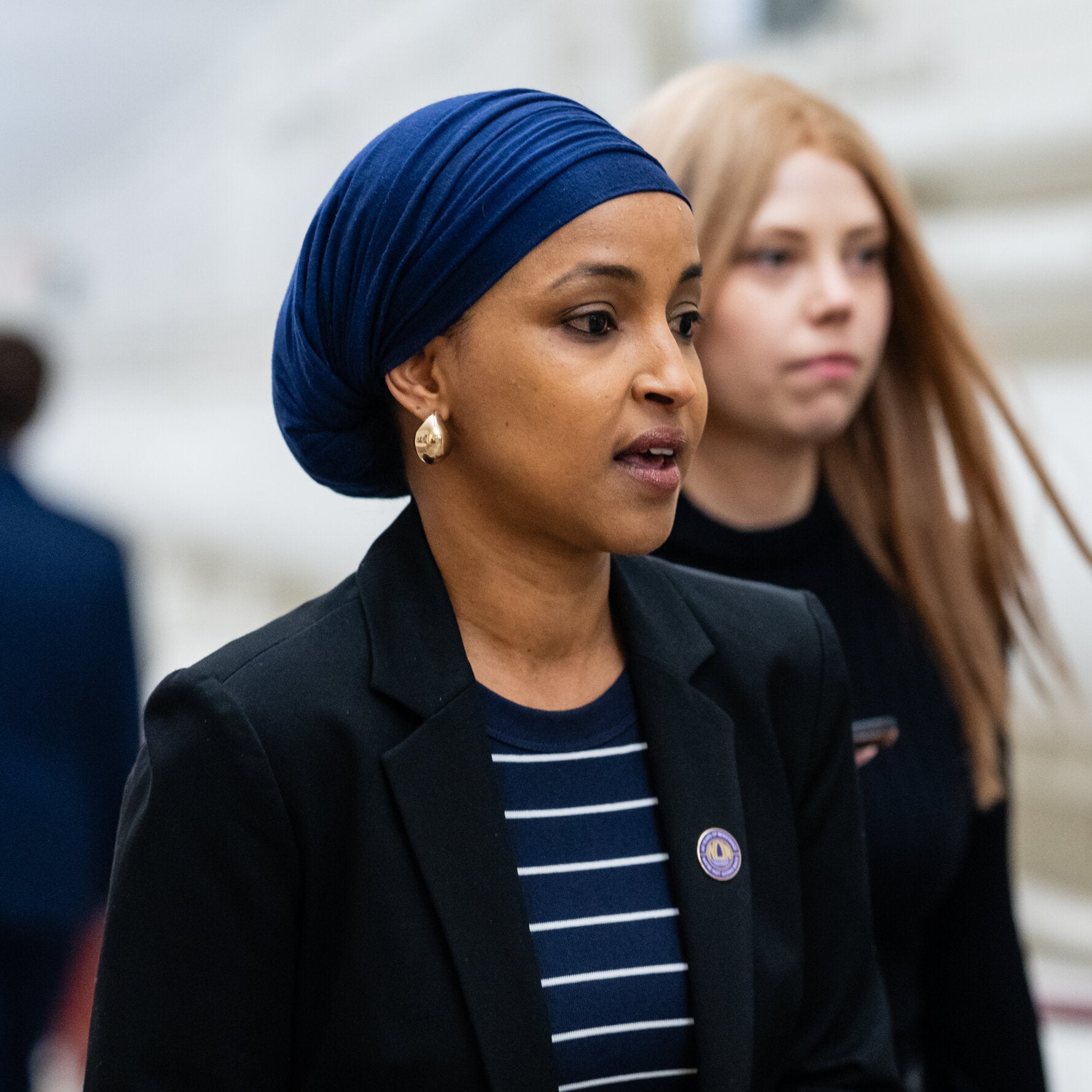 Agen Federal Geledah Rumah Ilhan Omar Dekati Pemilu Sela, Picu Sorotan Tajam