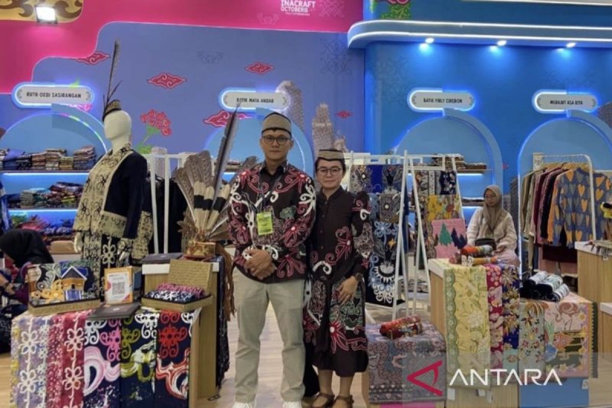 Perwakilan Pertamina Patra Niaga Regional Kalimantan memberikan pelatihan intensif mengenai aspek legalitas dan pengelolaan keuangan kepada pelaku UMKM di wilayah Kalimantan, sebagai bagian dari program penguatan kapasitas usaha.