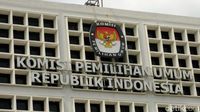 Dewan Kehormatan Penyelenggara Pemilu (DKPP) memiliki kewenangan untuk memeriksa KPU terkait dugaan pelanggaran etik dalam verifikasi dokumen calon.