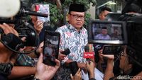 Ketua IPW memberikan pernyataan pers mengenai desakan larangan vape total demi mencegah peredaran narkoba cair.