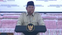 Presiden Prabowo Subianto menyampaikan visi dan komitmen pemerintah dalam memanfaatkan aset negara secara berkelanjutan untuk kesejahteraan publik, termasuk potensi dana dari penyelamatan hutan.