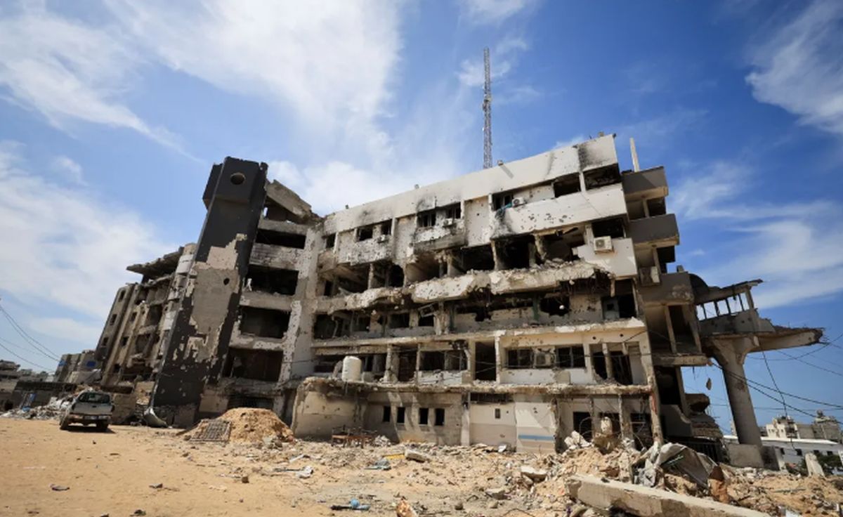 Potret kondisi memprihatinkan salah satu fasilitas medis di Jalur Gaza yang hancur, setahun setelah gencatan senjata diberlakukan, menggambarkan krisis kesehatan yang mendalam.
