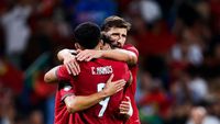 Para pemain Portugal merayakan kemenangan krusial yang mengamankan tempat mereka di perempat final UEFA Nations League.